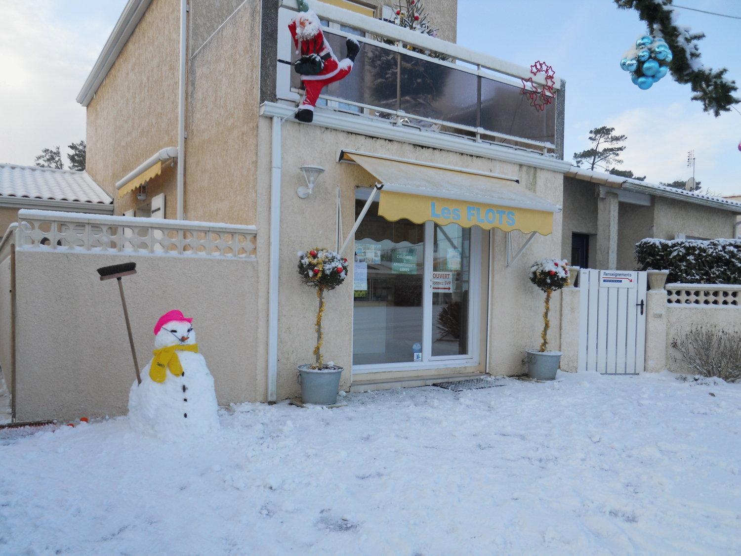 Hotel Residence Les Flots Saint-Palais-sur-Mer Exterior foto